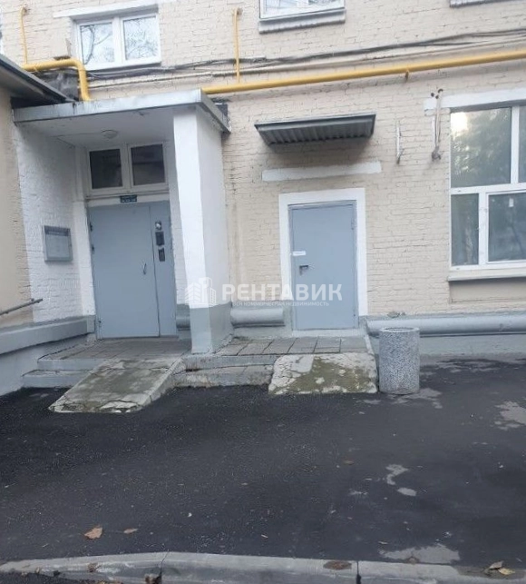фасад дома, здание по адресу г Москва, Варшавское шоссе, д 18 к 1