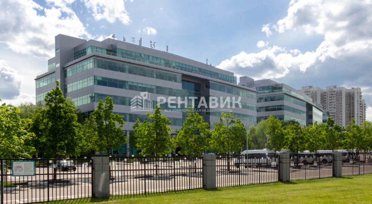Здание Крылатские Холмы, корпус 1 по адресу г Москва, ул Крылатская, д 17 к 1