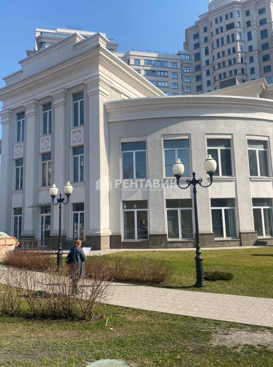 фасад дома, здание по адресу г Москва, ул Серпуховский Вал, д 21 к 1