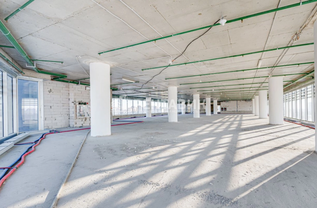 Офис Mebe One Khimki Plaza площадью 5484 квадратных метров