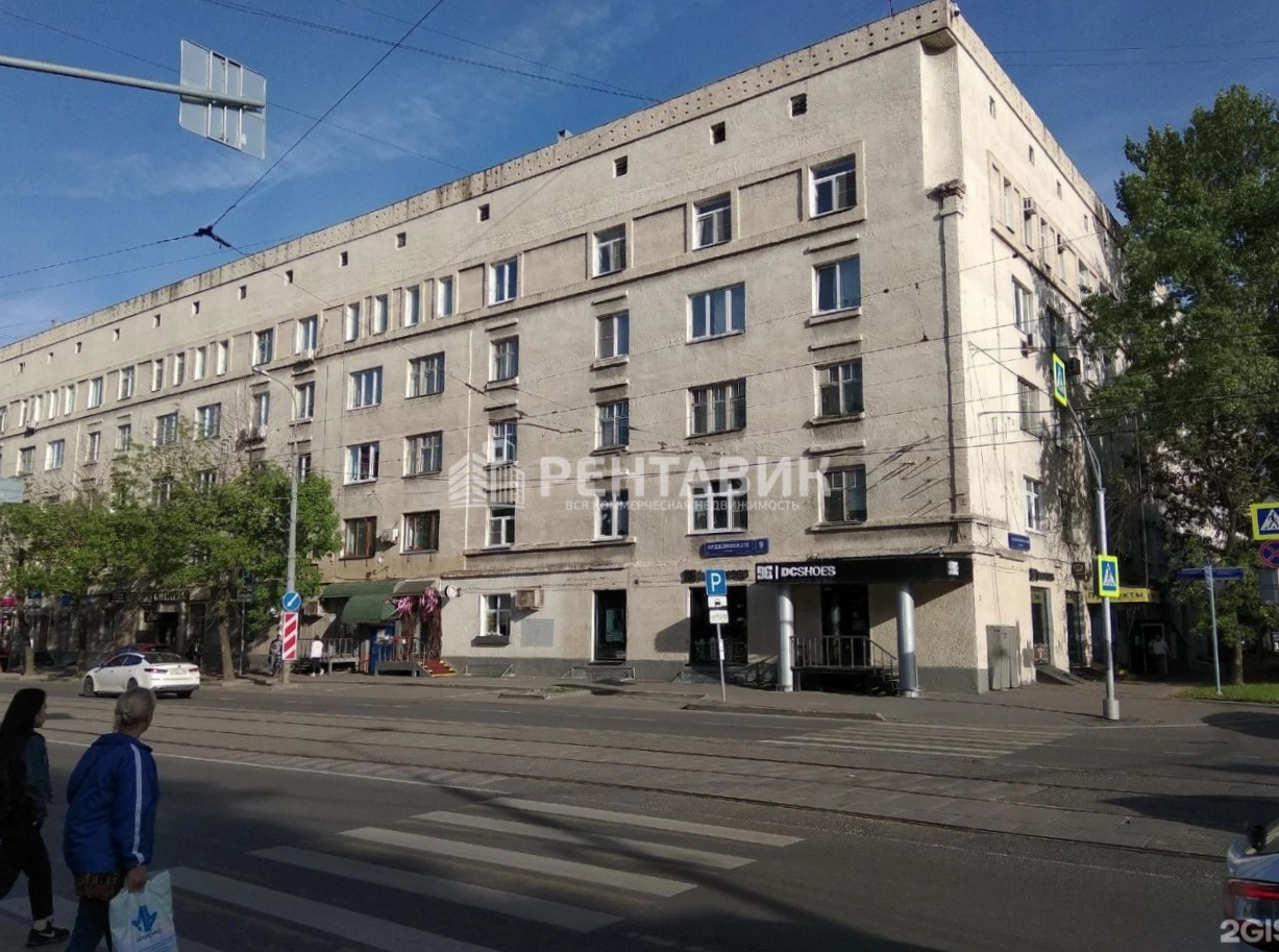 фасад дома, здание по адресу г Москва, ул Орджоникидзе, д 9 к 1
