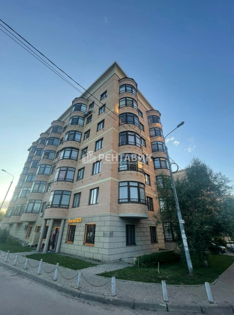 фасад дома, здание по адресу Московская обл, г Химки, мкр Сходня, ул Овражная, д 24 к 10