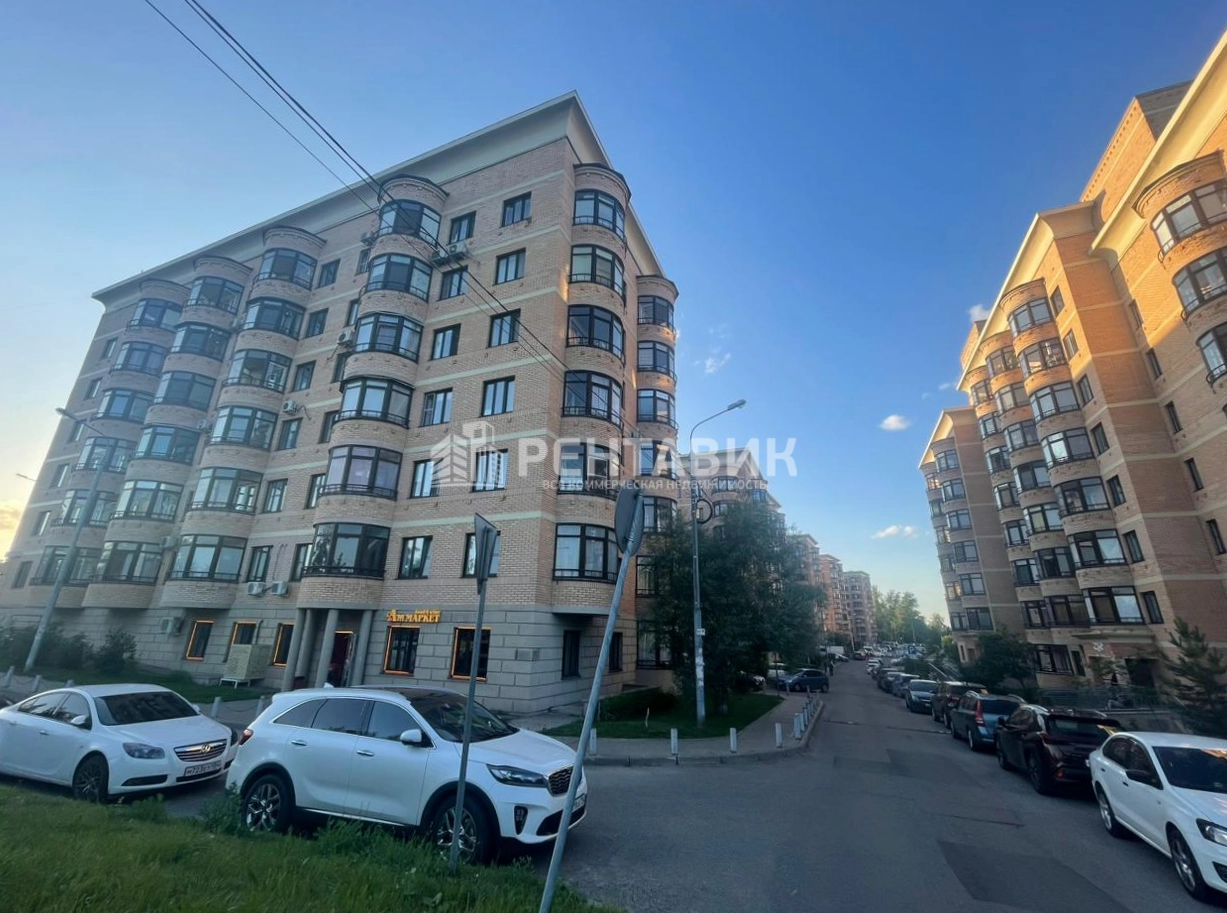 фасад дома, здание по адресу Московская обл, г Химки, мкр Сходня, ул Овражная, д 24 к 10