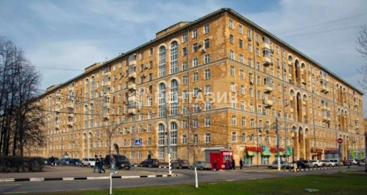 фасад дома, здание по адресу г Москва, Ломоносовский пр-кт, д 18