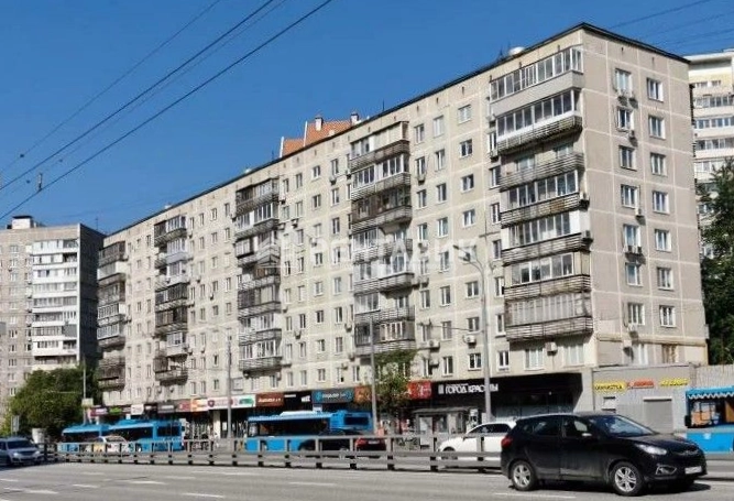 фасад дома, здание по адресу г Москва, ул Народного Ополчения, д 45