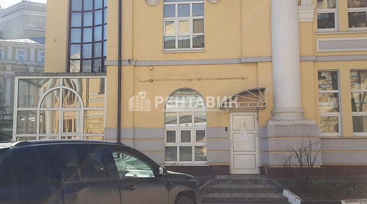 фасад дома, здание по адресу г Москва, ул Малая Пироговская, д 1 стр 6 