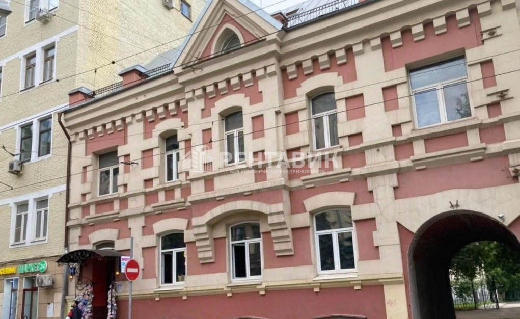фасад дома, здание по адресу г Москва, ул Бауманская, д 24