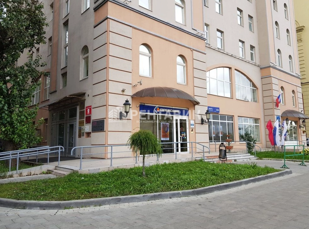 фасад дома, здание по адресу г Москва, пр-кт Мира, д 104