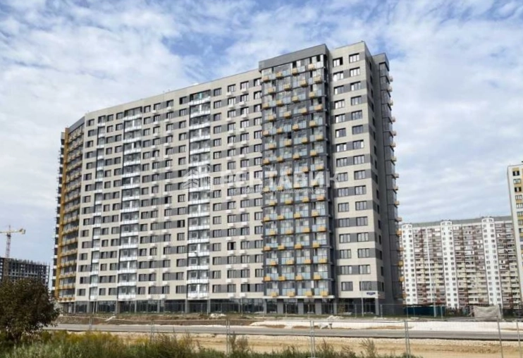 фасад дома, здание по адресу Московская обл, г Домодедово, село Домодедово, ул Высотная, д 9
