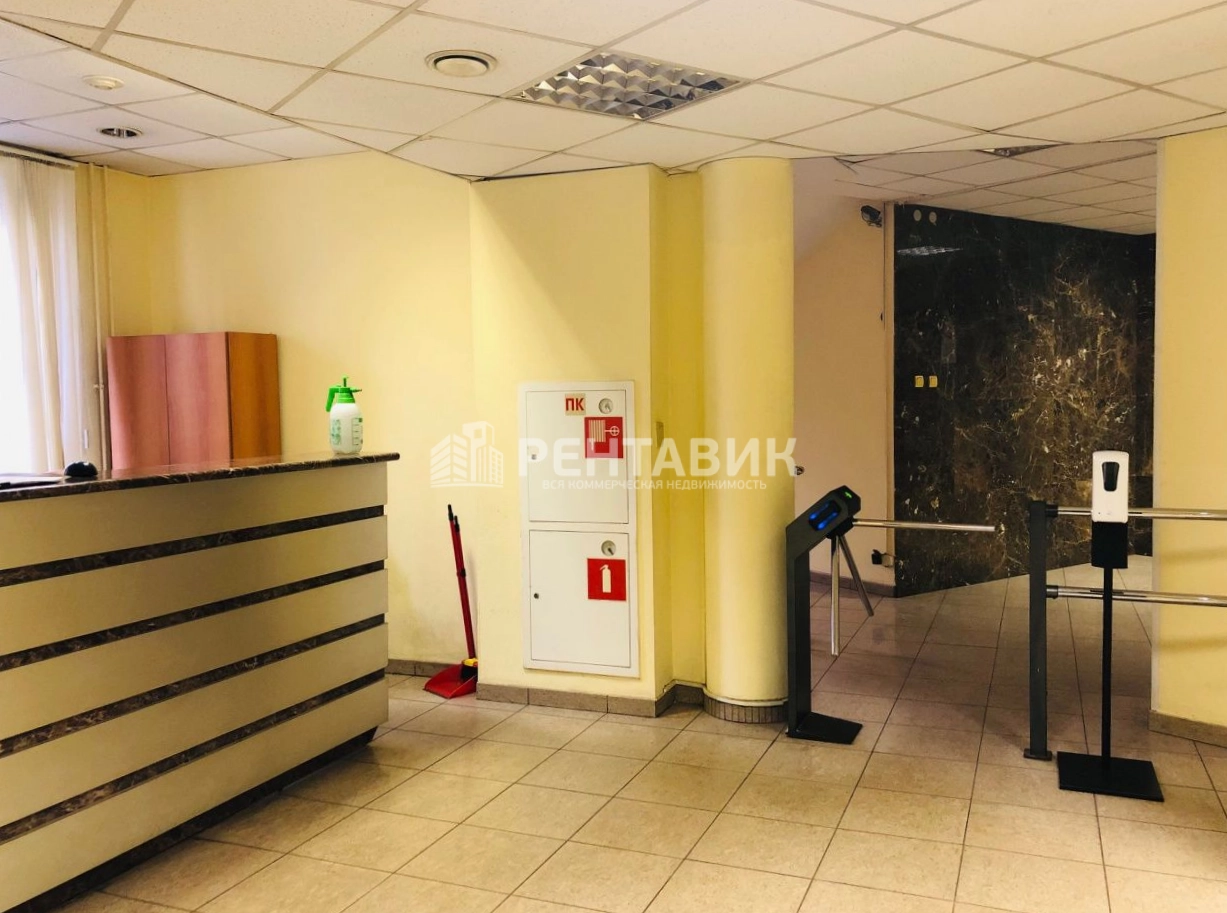 фасад дома, здание по адресу г Москва, ул Радио, д 7 стр 1 