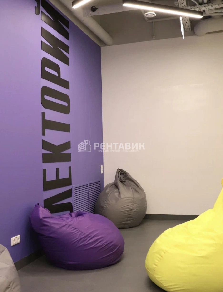 Офис Соты площадью 140 квадратных метров