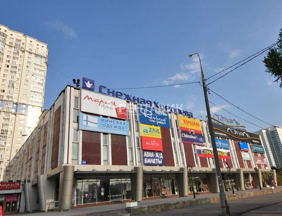 фасад дома, здание по адресу г Москва, пр-кт Вернадского, д 105