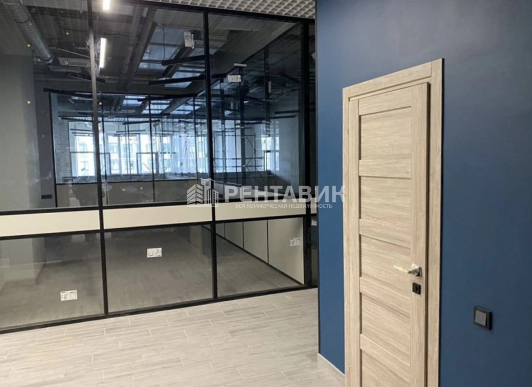 Офис Красногорск плаза площадью 598 квадратных метров