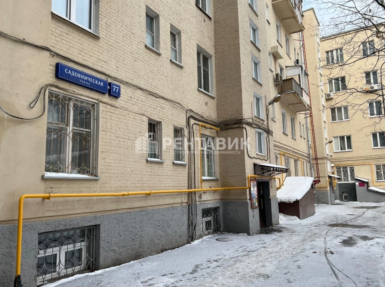 фасад дома, здание по адресу г Москва, ул Садовническая, д 77 стр 2
