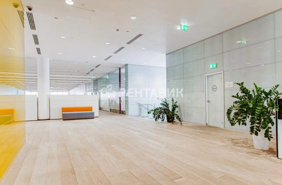 Офис Mebe One Khimki Plaza площадью 3747 квадратных метров