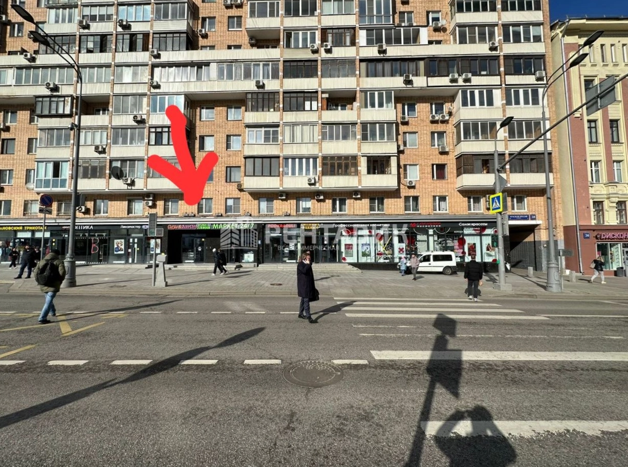 фасад дома, здание по адресу г Москва, ул Красная Пресня, д 38