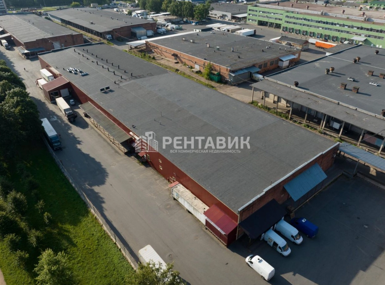 фасад дома, здание по адресу г Санкт-Петербург, пр-кт Непокорённых, д 63