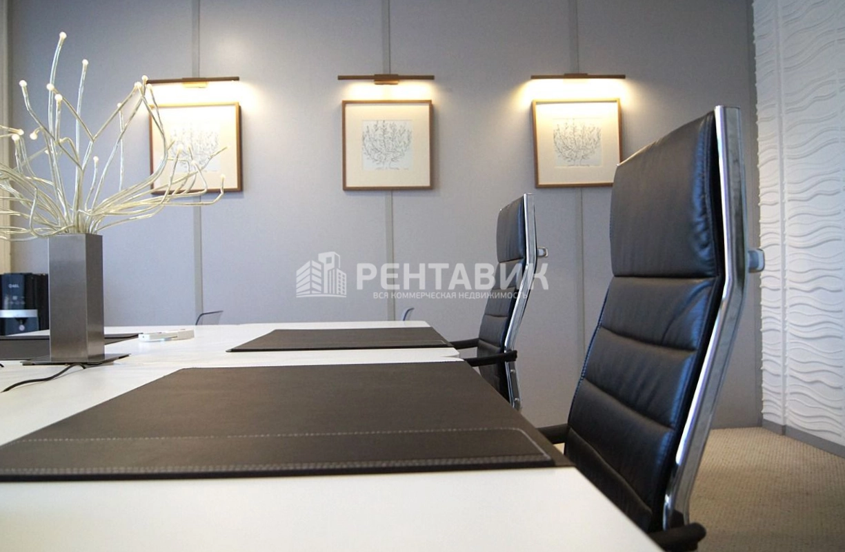 Офис Botanika 24 Silver Stone площадью 28 квадратных метров