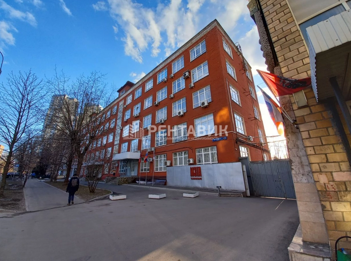 фасад дома, здание по адресу г Москва, ул Мироновская, д 33 стр 26 
