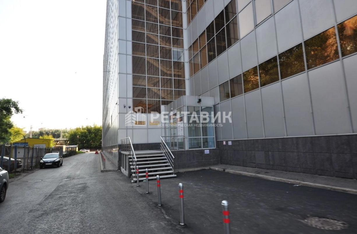 фасад дома, здание по адресу г Москва, ул Большая Семёновская, д 32 стр 1
