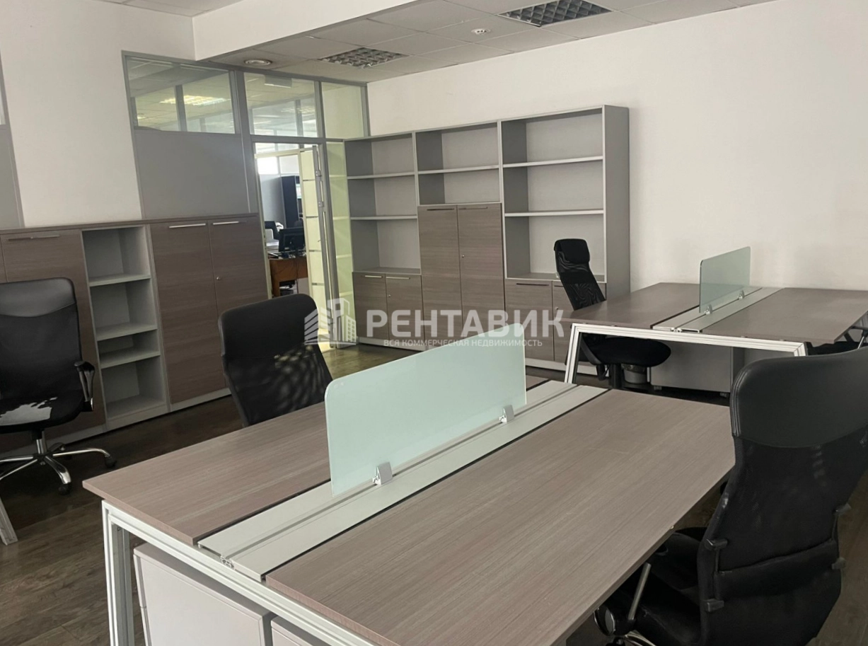 Офис Ярд площадью 700 квадратных метров