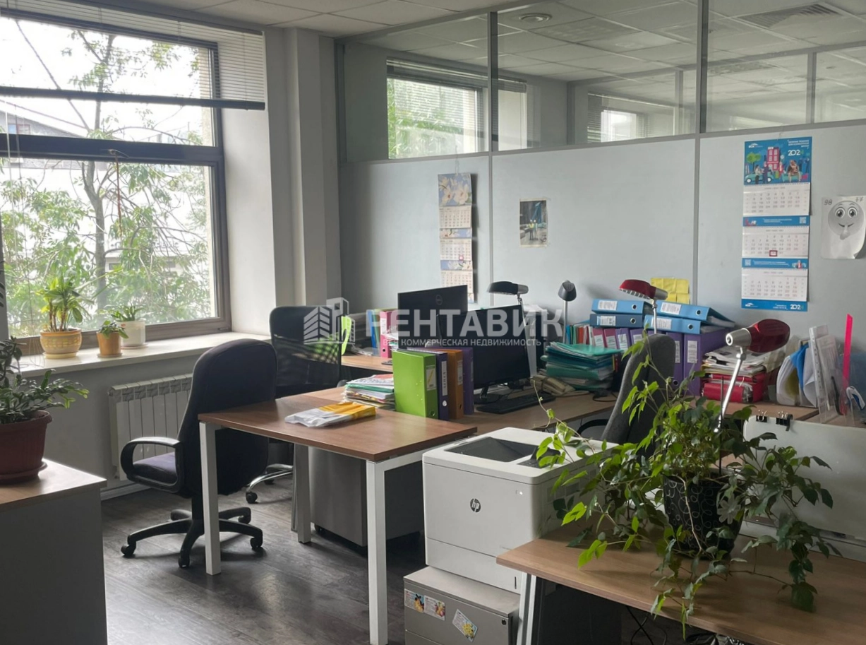 Офис Ярд площадью 700 квадратных метров