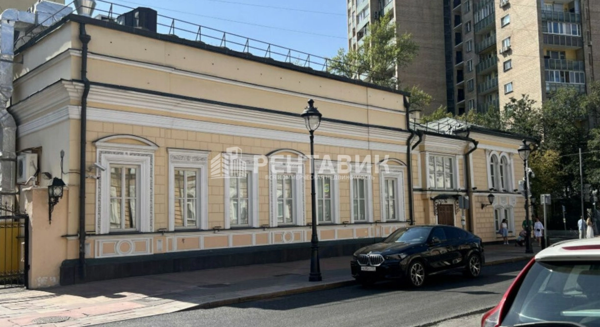 фасад дома, здание по адресу г Москва, ул Большая Никитская, д 47 c2