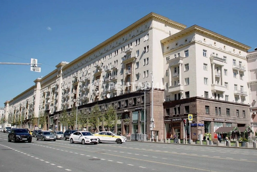 фасад дома, здание по адресу г Москва, ул Тверская, д 6 стр 1