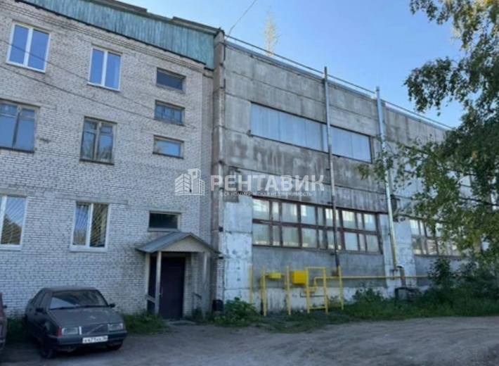 фасад дома, здание по адресу Ленинградская обл, г Приозерск, ул Калинина, д 51