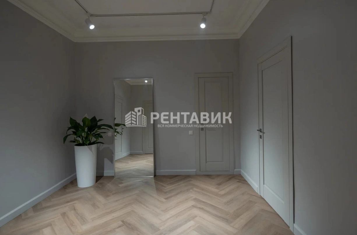 Помещение свободного назначения Ceчeновский 8с3 площадью 229 квадратных метров
