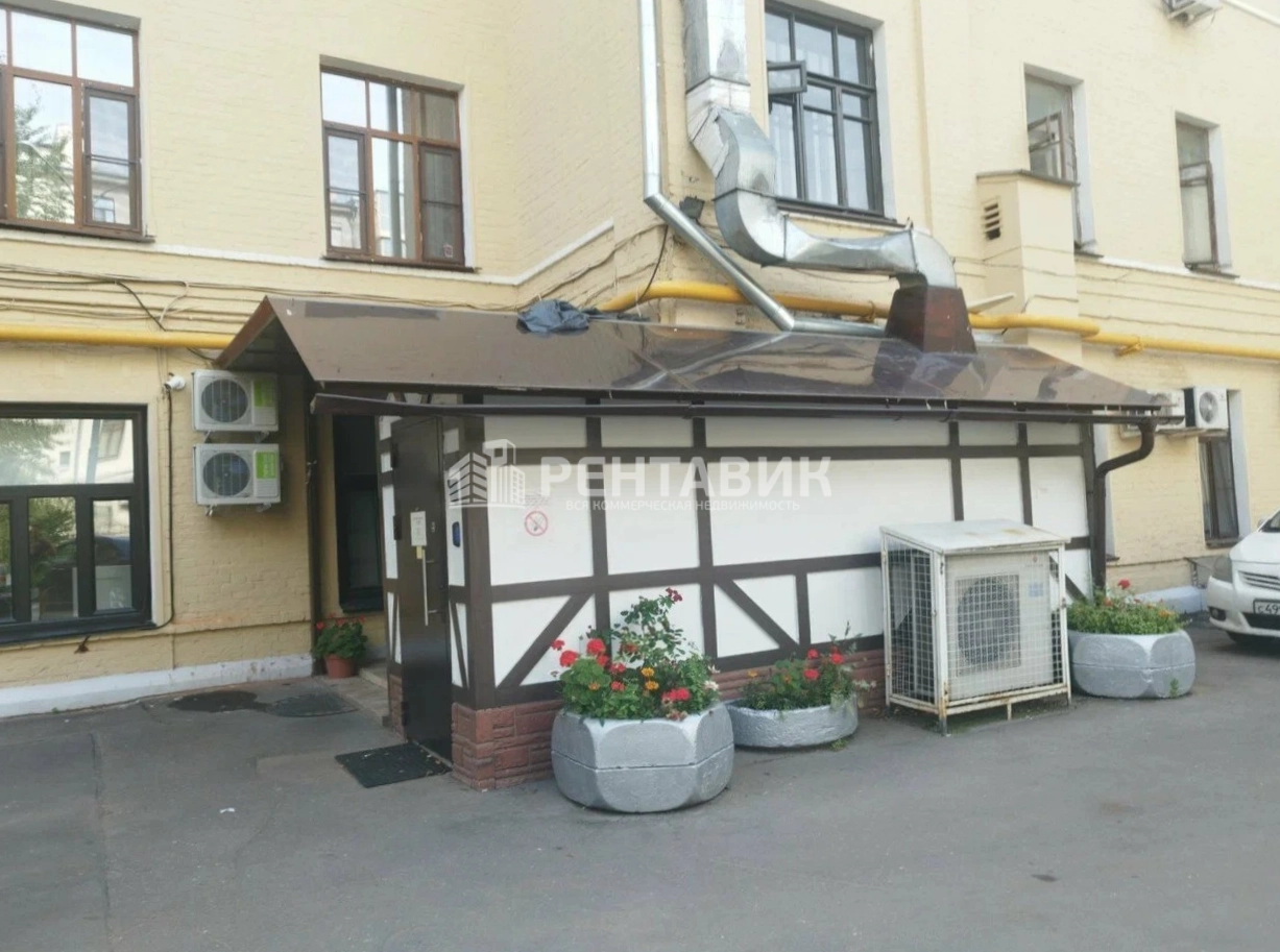 Помещение свободного назначения Ceчeновский 8с3 площадью 229 квадратных метров