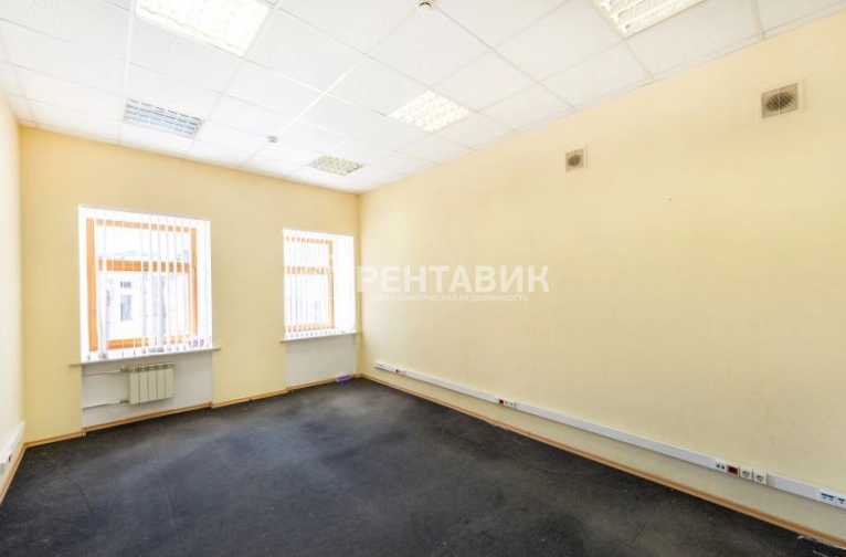 Офис Галерный двор площадью 247 квадратных метров