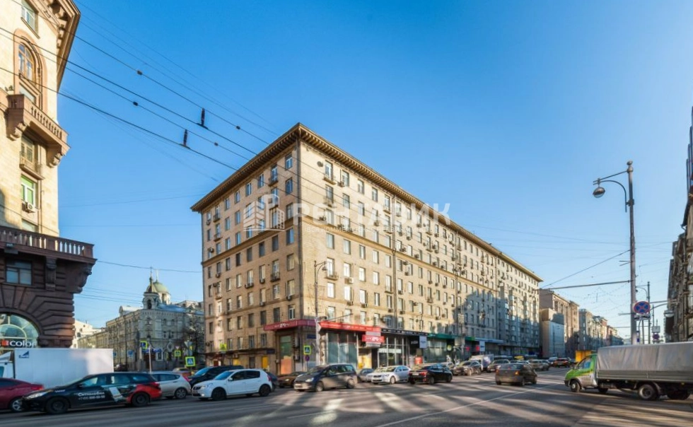 фасад дома, здание по адресу г Москва, ул 1-я Тверская-Ямская, д 26