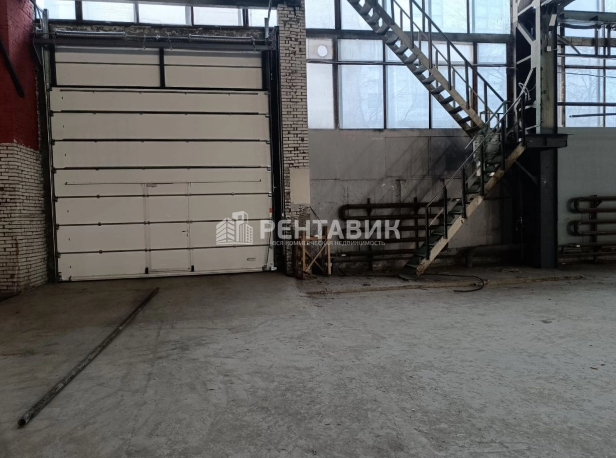 Склад Обуховской Обороны 120 площадью 2500 квадратных метров