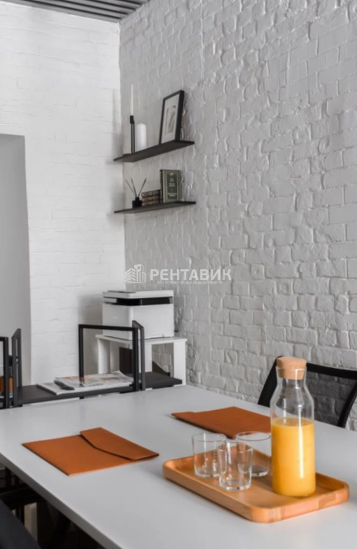 Офис Мясницкая 40с1 площадью 125 квадратных метров