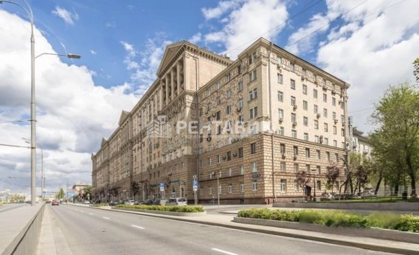 фасад дома, здание по адресу г Москва, Новинский б-р, д 18