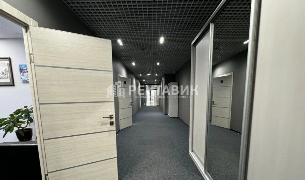 Офис Парк Победы площадью 3725 квадратных метров