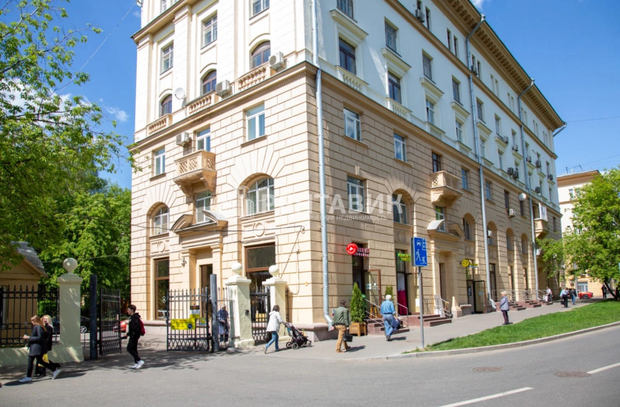 фасад дома, здание по адресу г Москва, Ленинский пр-кт, д 37А