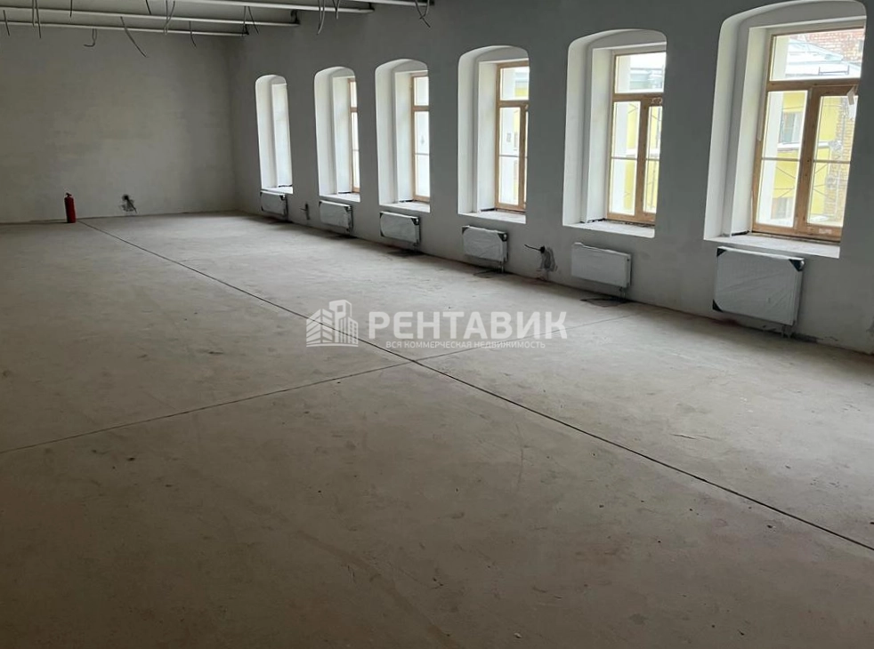 Офис Петровский 5с1 площадью 338 квадратных метров