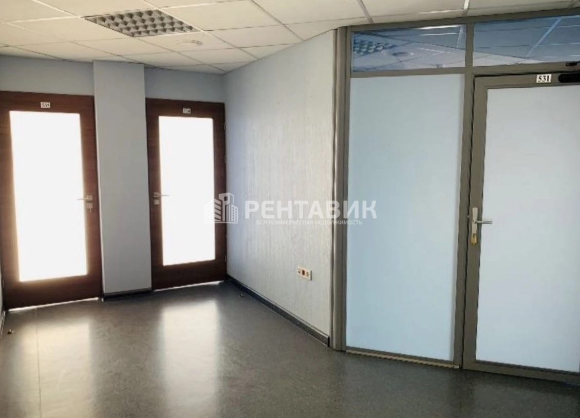 Офис Октябрьский площадью 225 квадратных метров