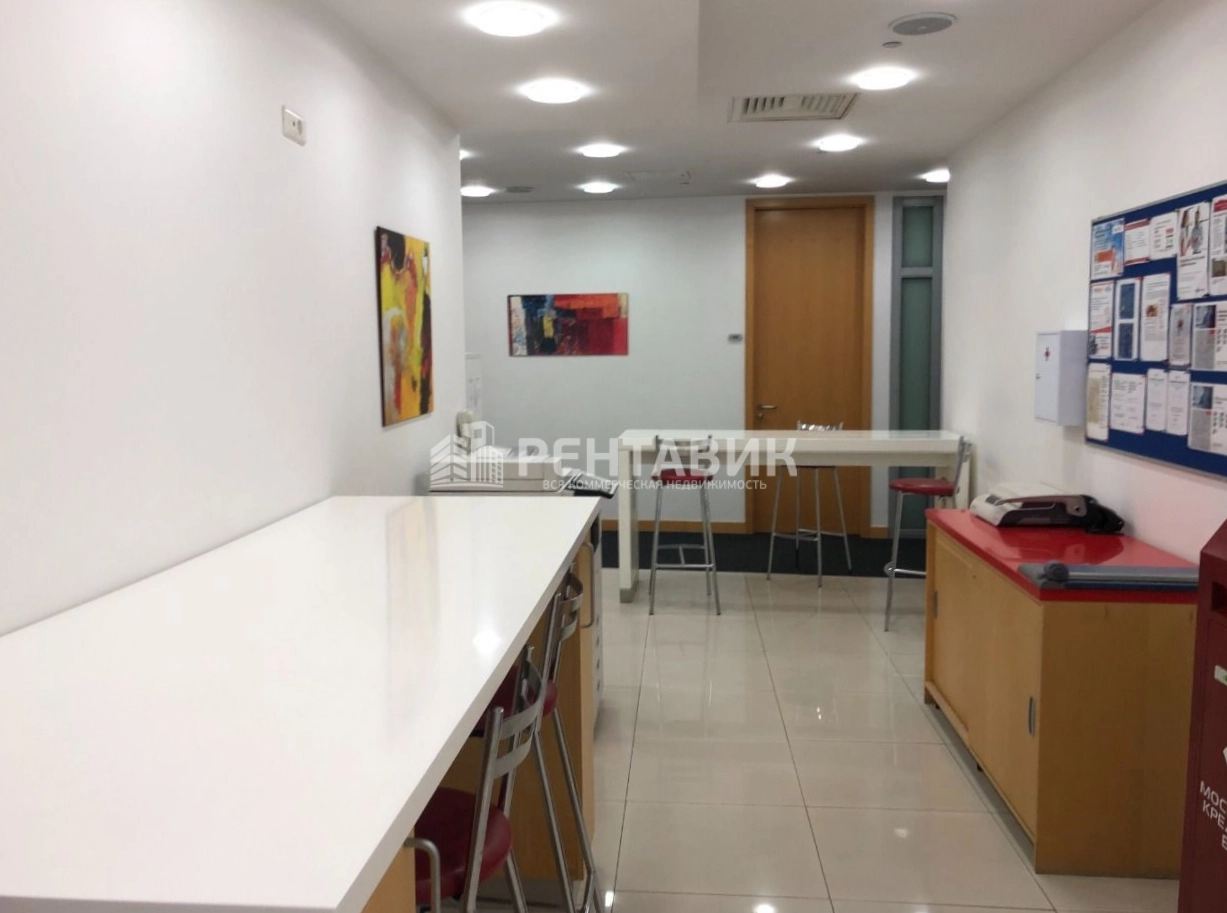 Офис Regus Лесная Плаза площадью 16 квадратных метров