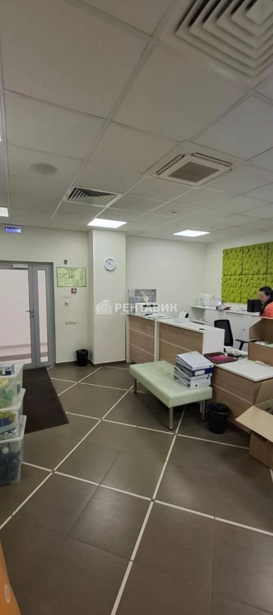 Офис Newton Plaza / Ньютон Плаза площадью 673 квадратных метров