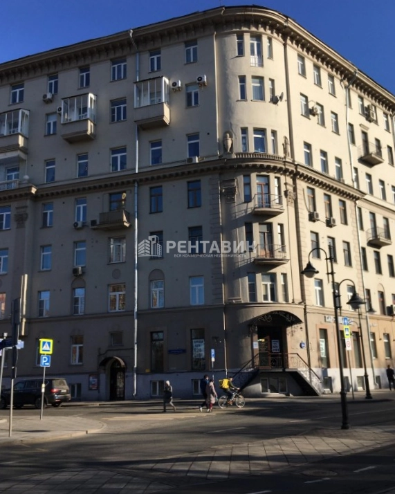 фасад дома, здание по адресу г Москва, ул Пятницкая, д 53/18 стр 1