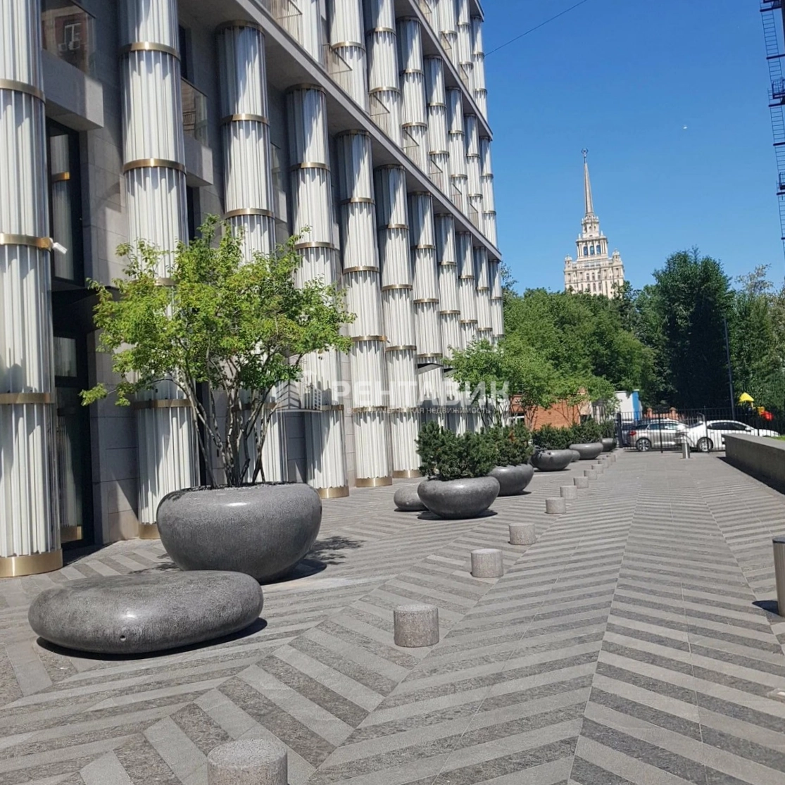 фасад дома, здание по адресу г Москва, Кутузовский пр-кт, д 12