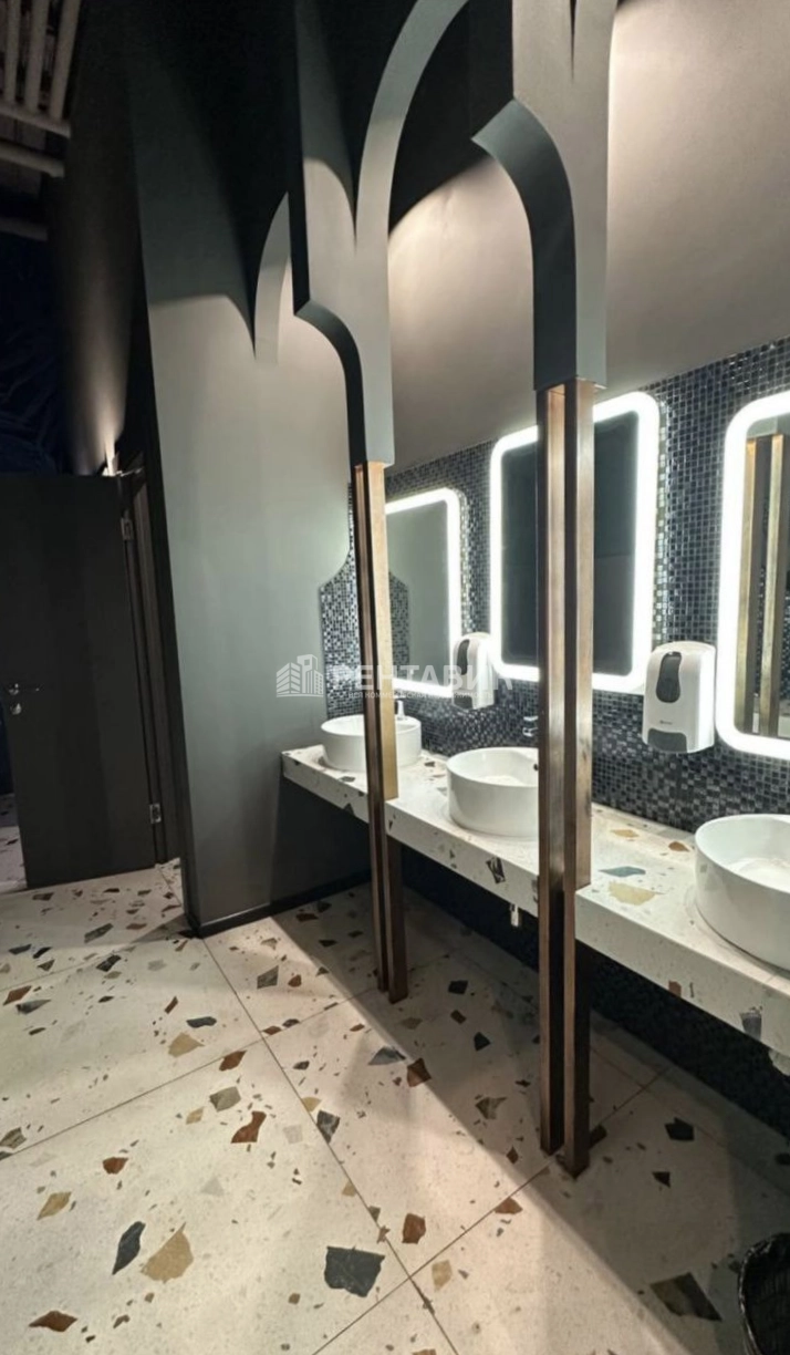 Офис Manufaqtury Poklonka Place площадью 532 квадратных метров