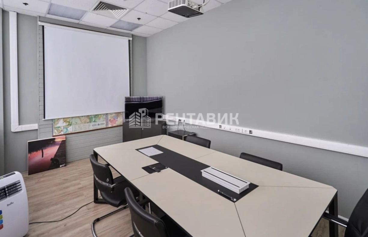 Офис 9 Акров площадью 594 квадратных метров