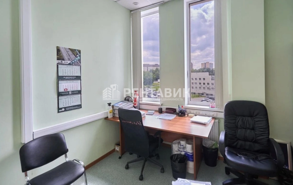 Офис 9 Акров площадью 594 квадратных метров