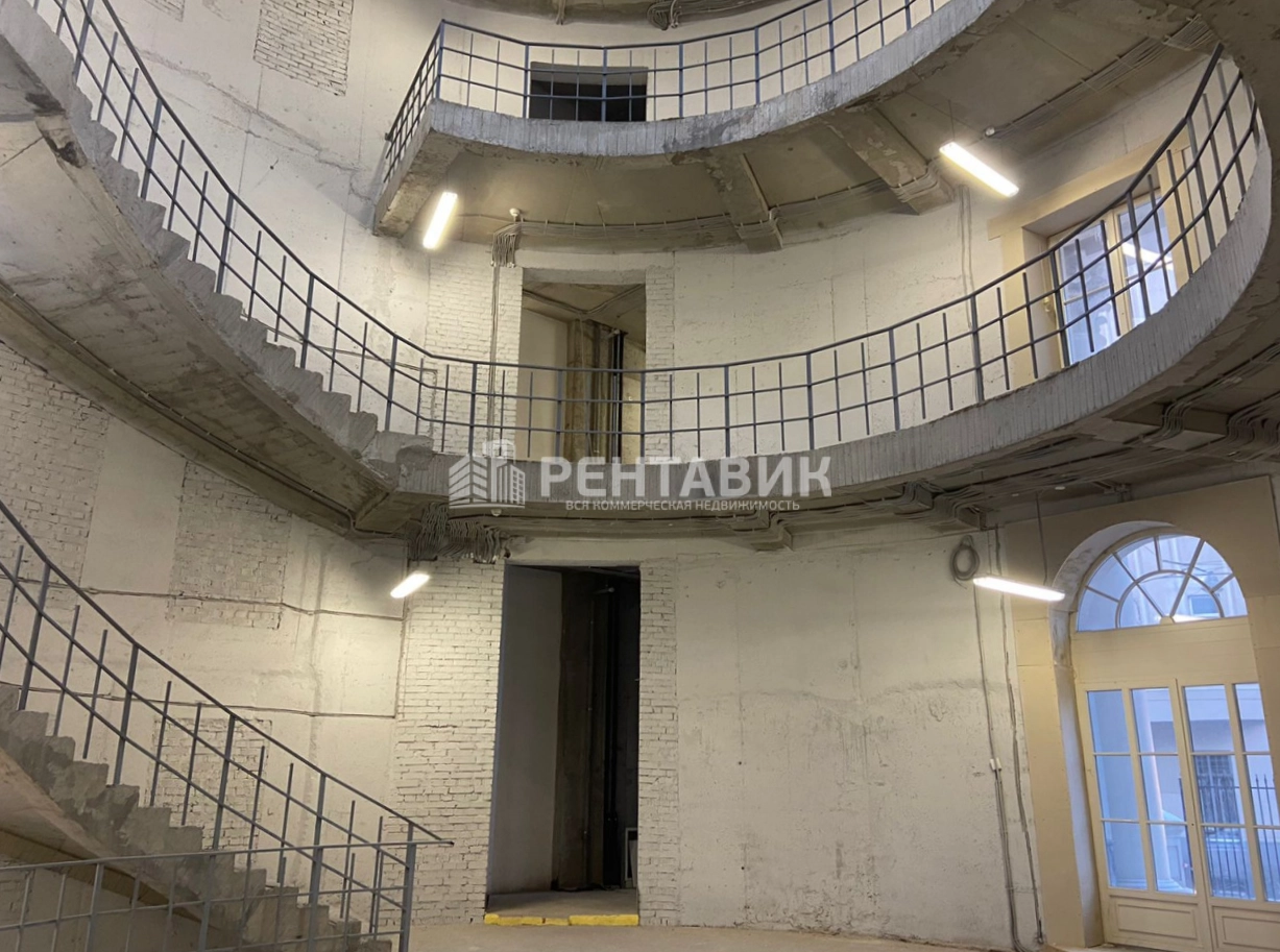 Здание целиком Villa Arbat площадью 3715 квадратных метров