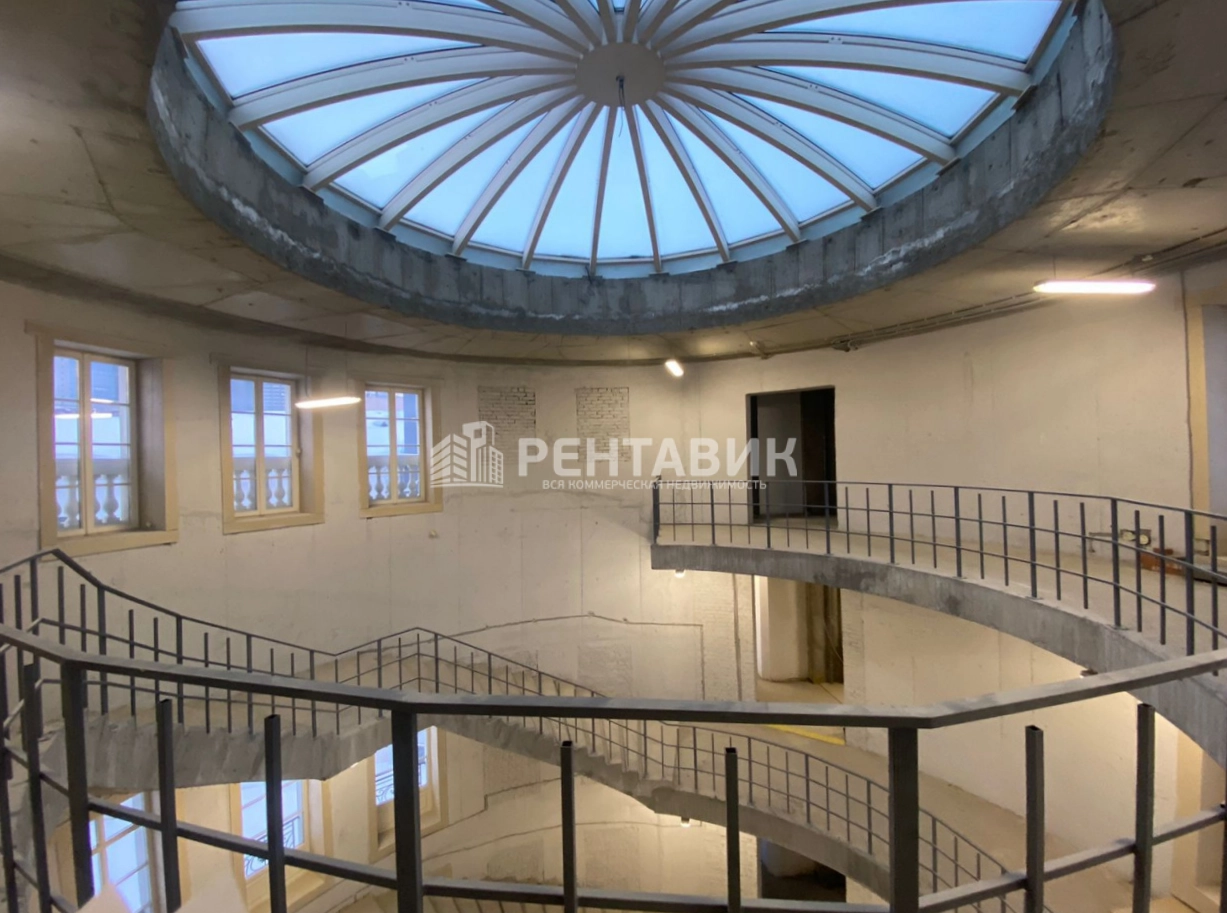 Здание целиком Villa Arbat площадью 3715 квадратных метров