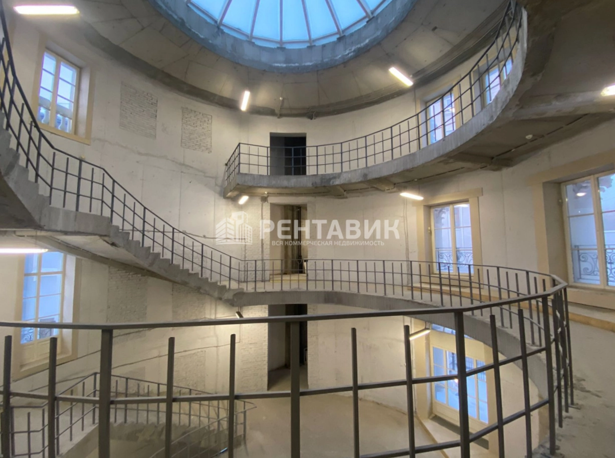 Здание целиком Villa Arbat площадью 3715 квадратных метров